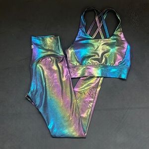 Buffbunny Holographic Set - small - like new - used once
